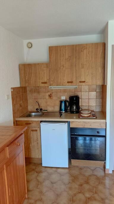 Bel Appartement Avec Piscine Proche Des Plages シス・フール・レ・プラージュ エクステリア 写真
