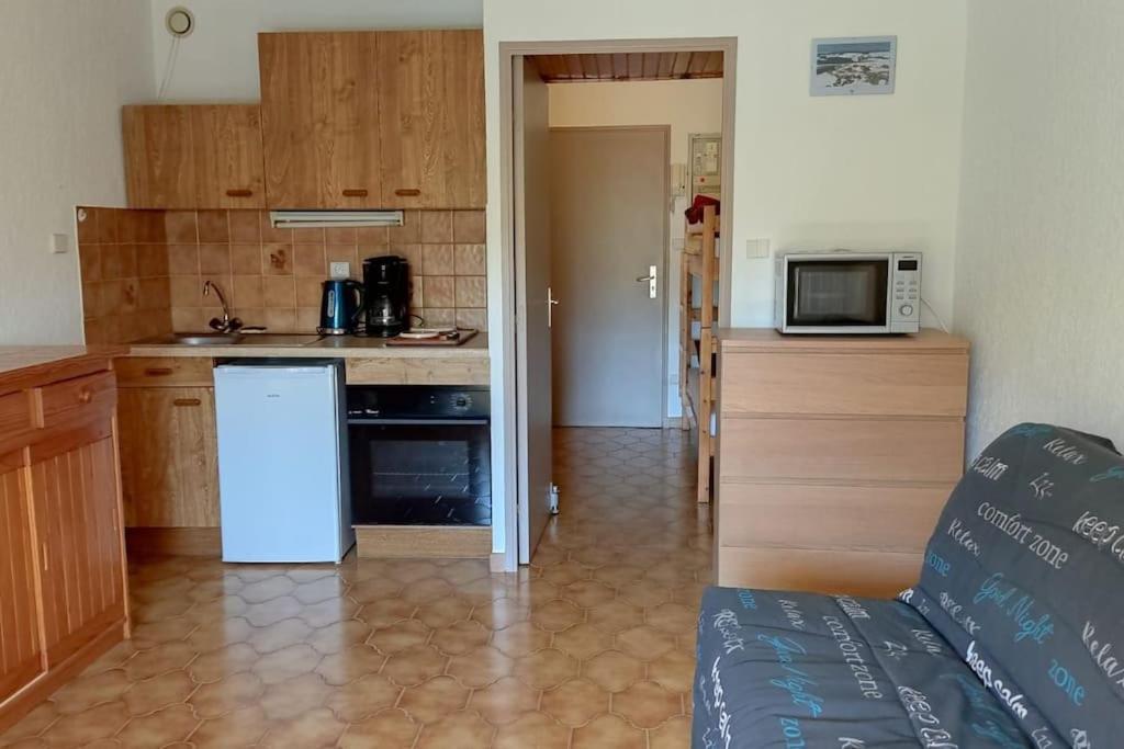 Bel Appartement Avec Piscine Proche Des Plages シス・フール・レ・プラージュ エクステリア 写真