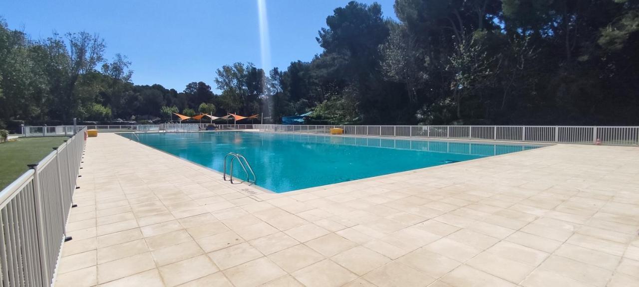 Bel Appartement Avec Piscine Proche Des Plages シス・フール・レ・プラージュ エクステリア 写真
